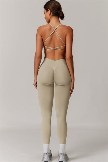 alt
Ameli V - Tights med åpen rygg - Gymfit
