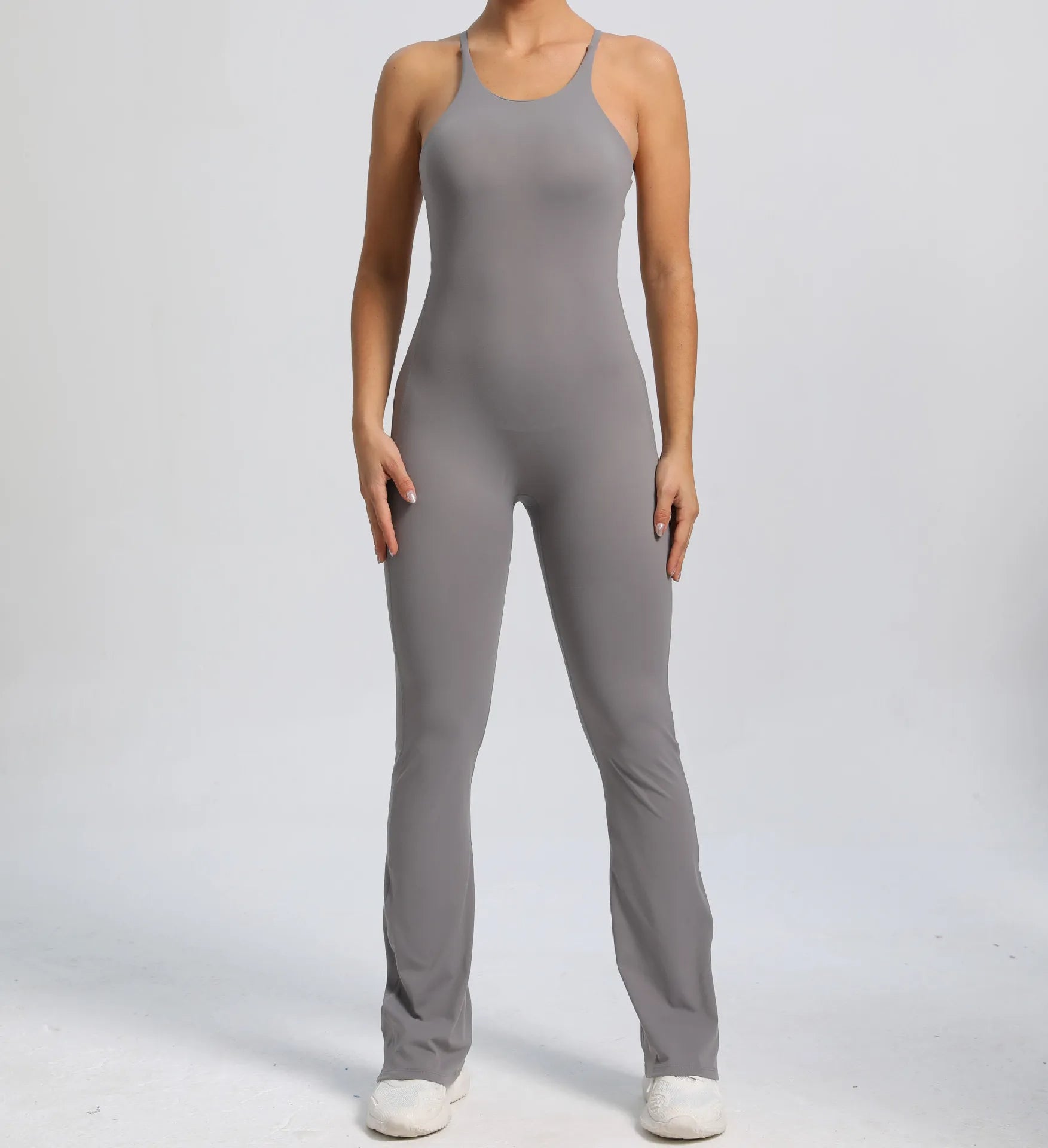 Jumpsuit med kryss-V i ryggen og scrunch - Gymfit