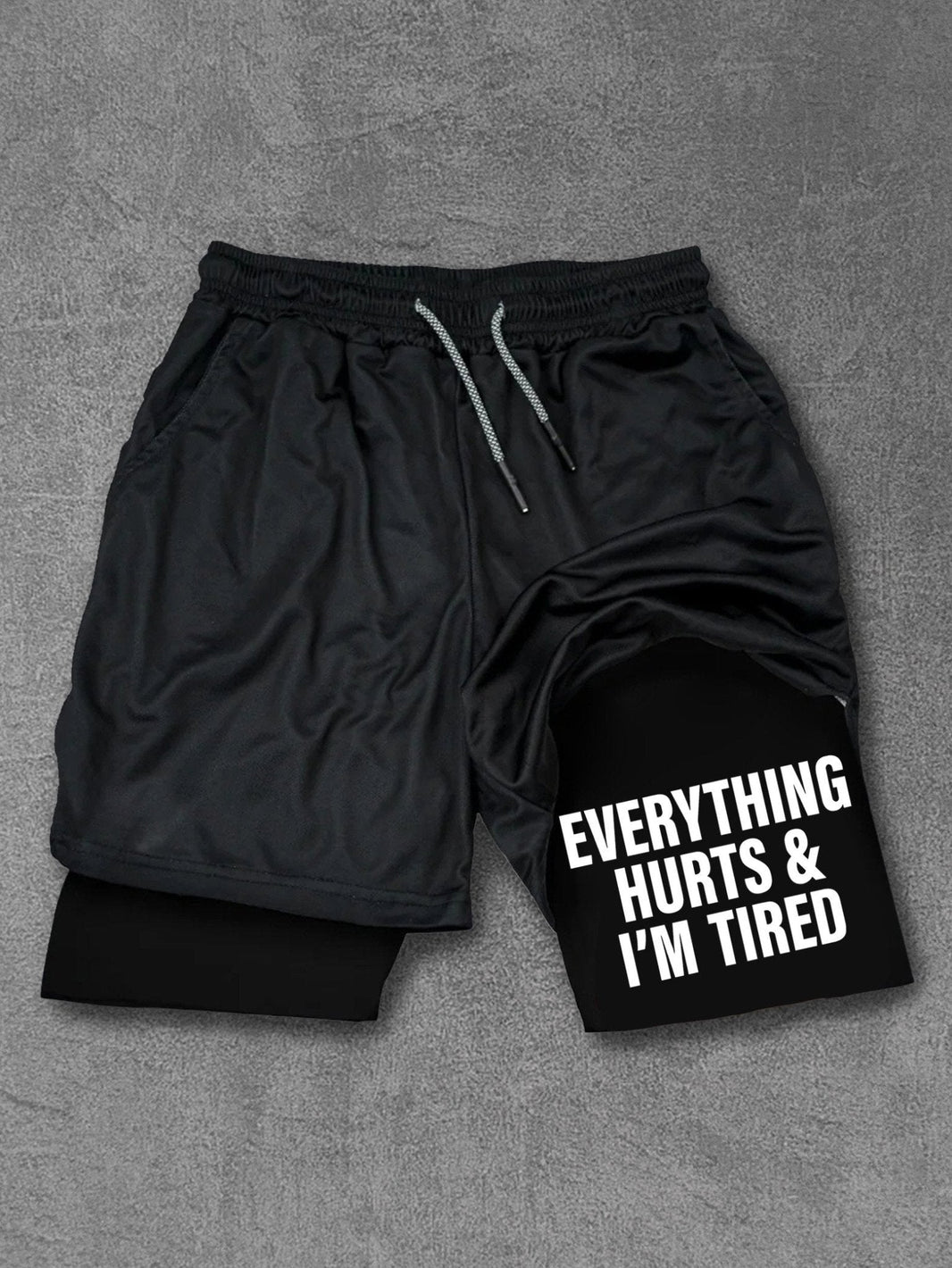 Alt gjør vondt og jeg er sliten Performance Shorts