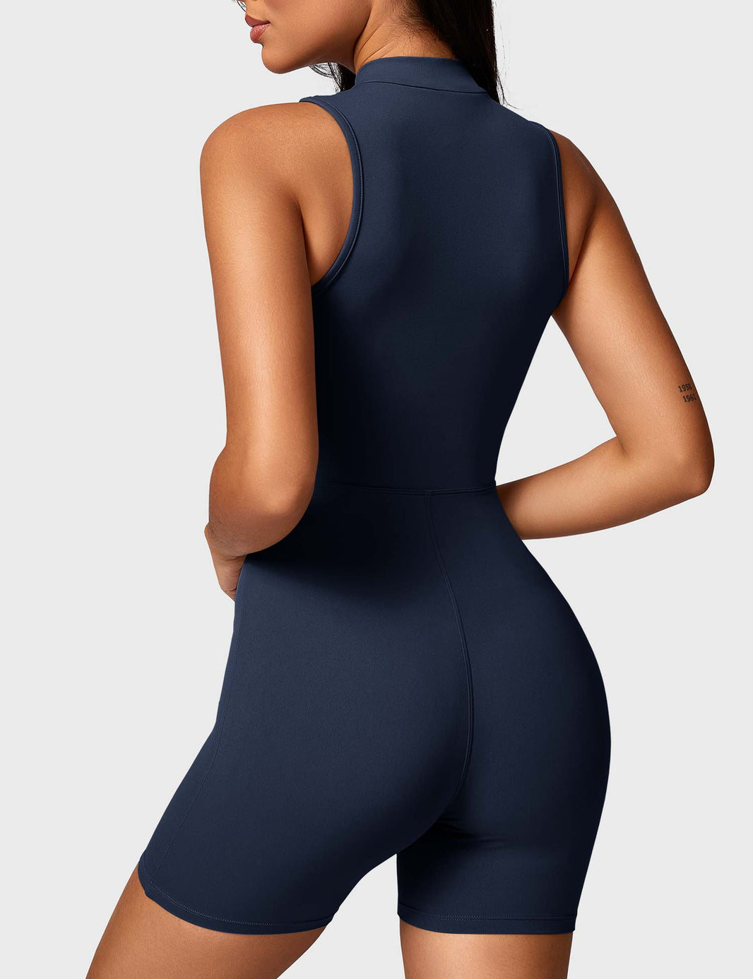 alt
Gymfit Belle ermeløs jumpsuit med glidelås - Gymfit