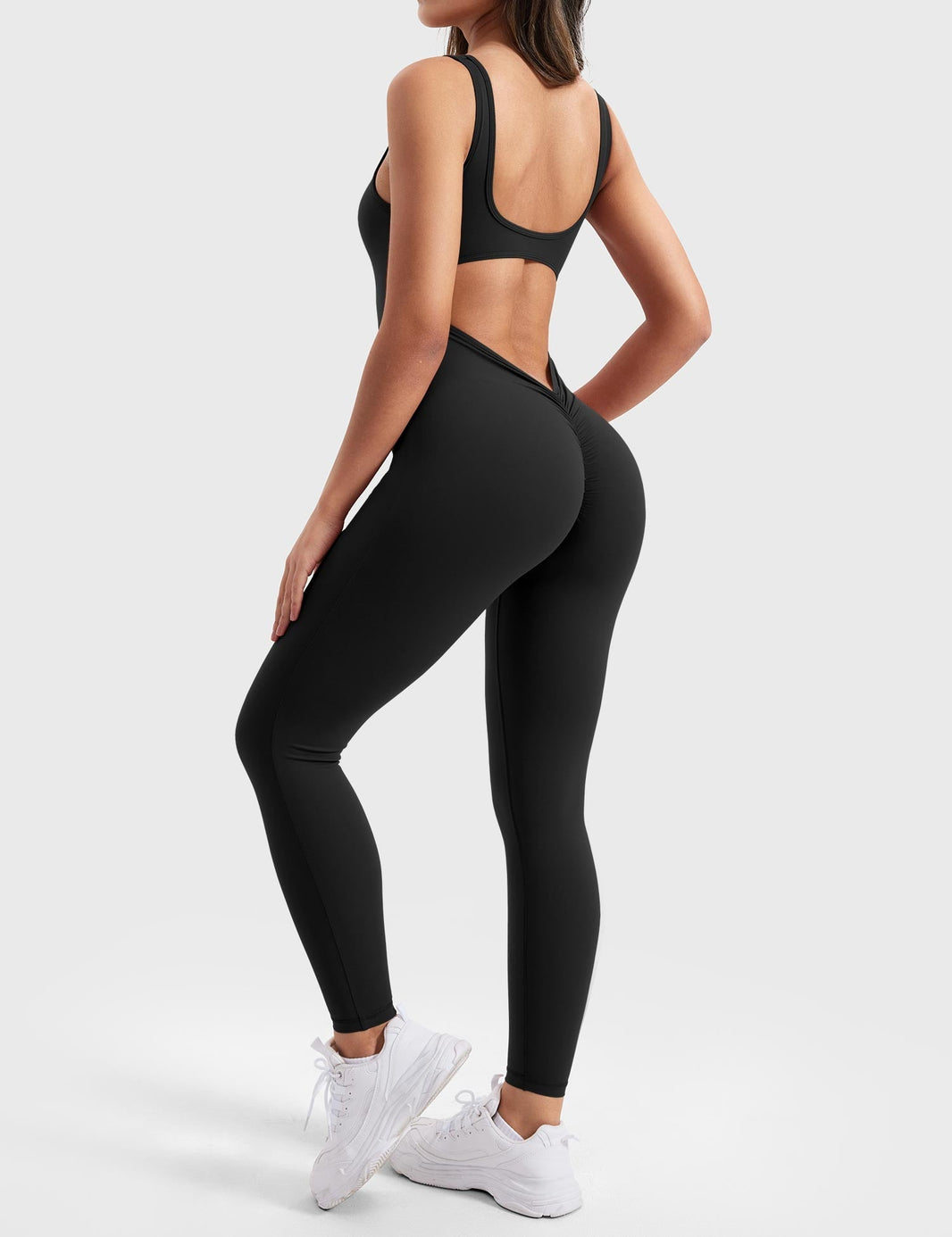 alt
Gymfit Jumpsuit med V-rygg - Gymfit