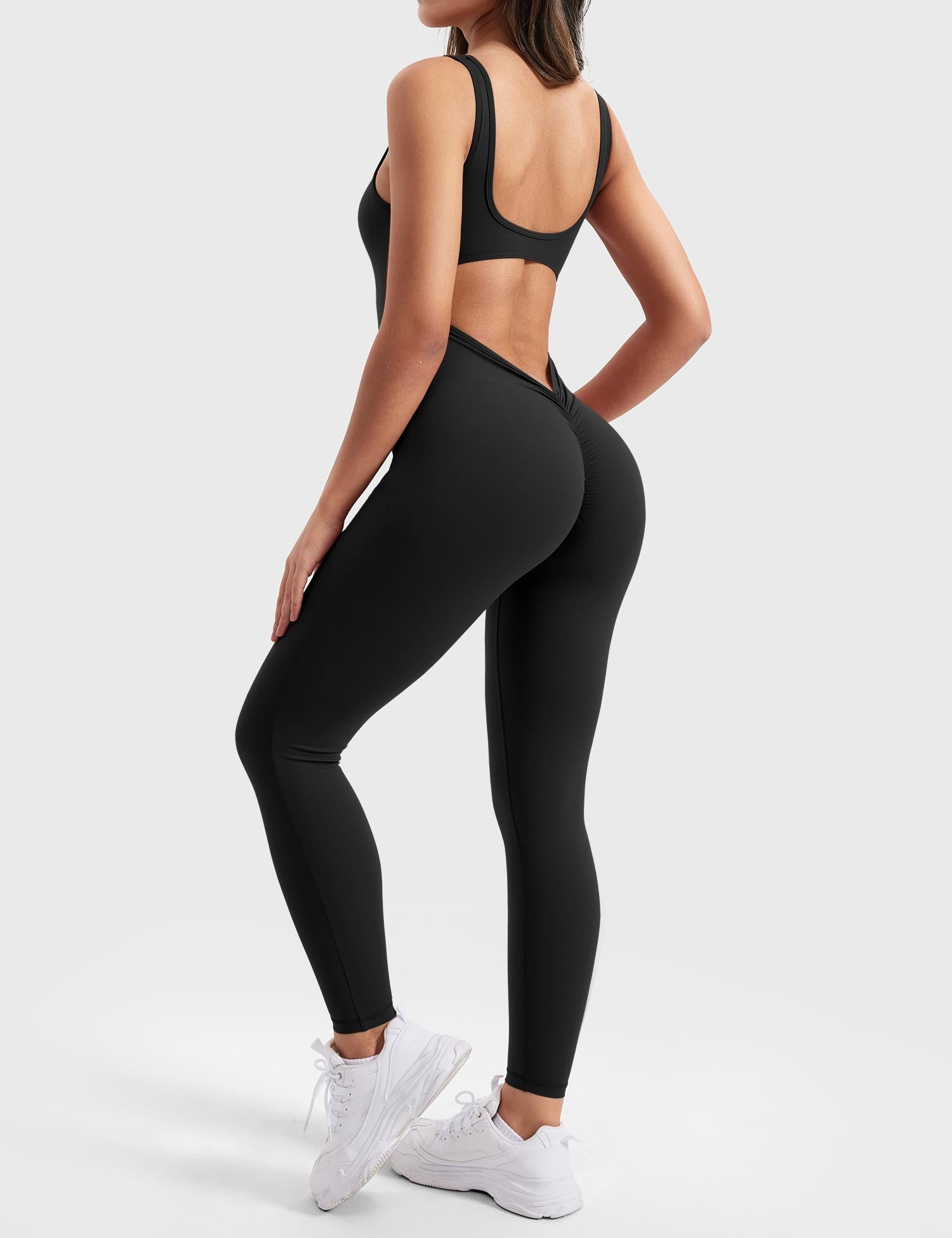 alt
Gymfit Jumpsuit med V-rygg - Gymfit