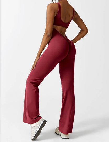 Gymfit Jumpsuit V - rygg med utsvingte ben - Gymfit