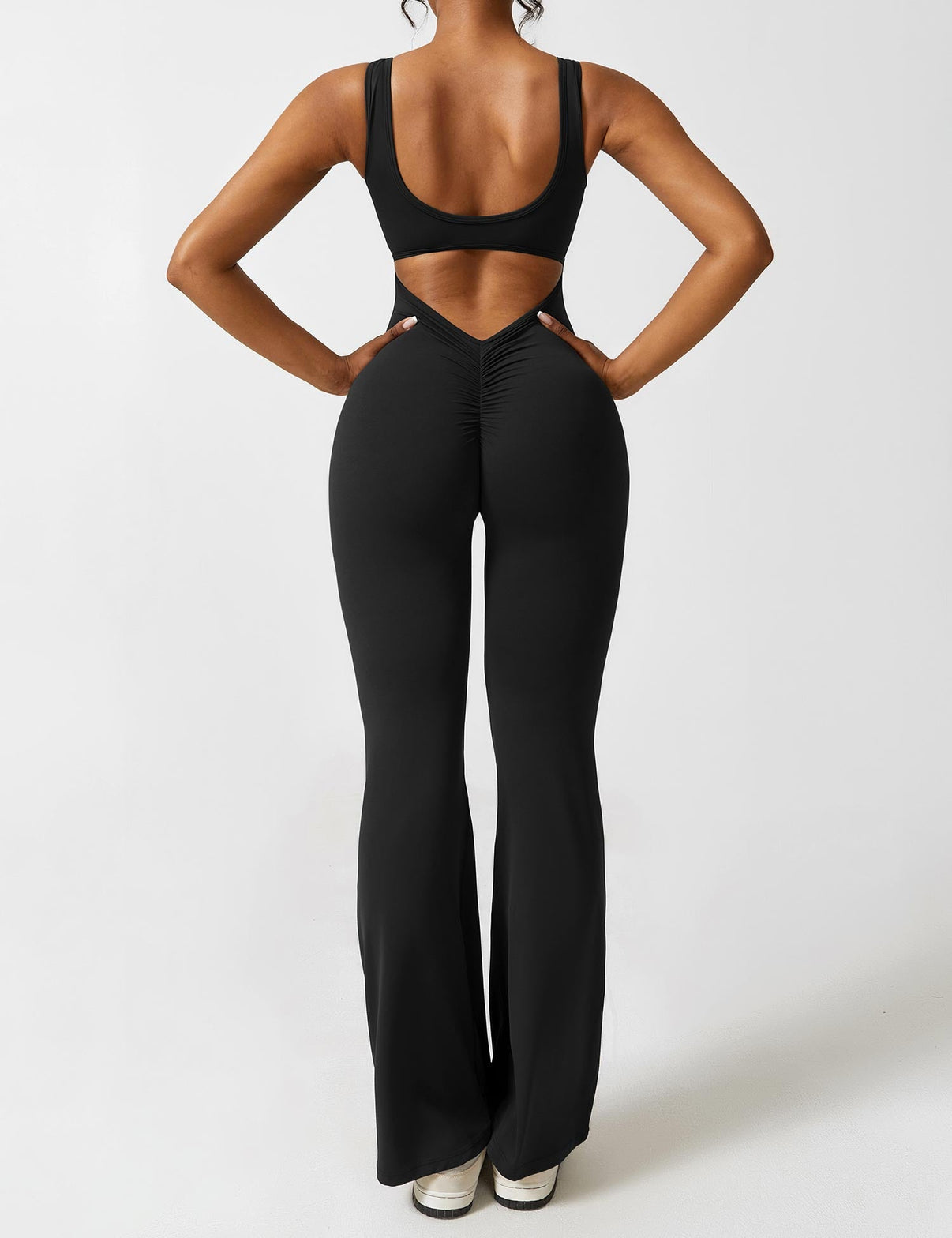 Gymfit Jumpsuit V - rygg med slengben - Gymfit