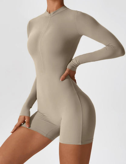 alt
Gymfit langermet jumpsuit med glidelås - Gymfit
