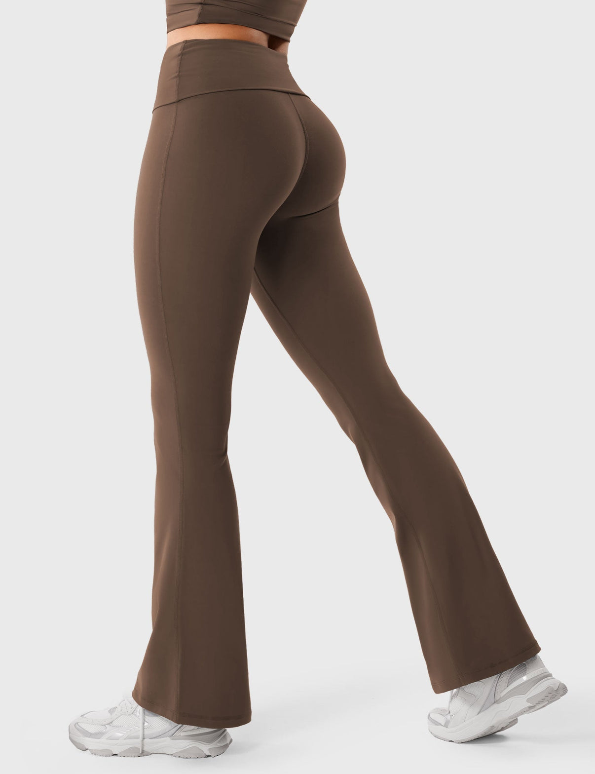 alt
Gymfit Romola leggings med nedbrettet linning og utsvingte ben - Gymfit