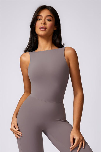 alt
Gymfit U-formet Flare Jumpsuit - Gymfit