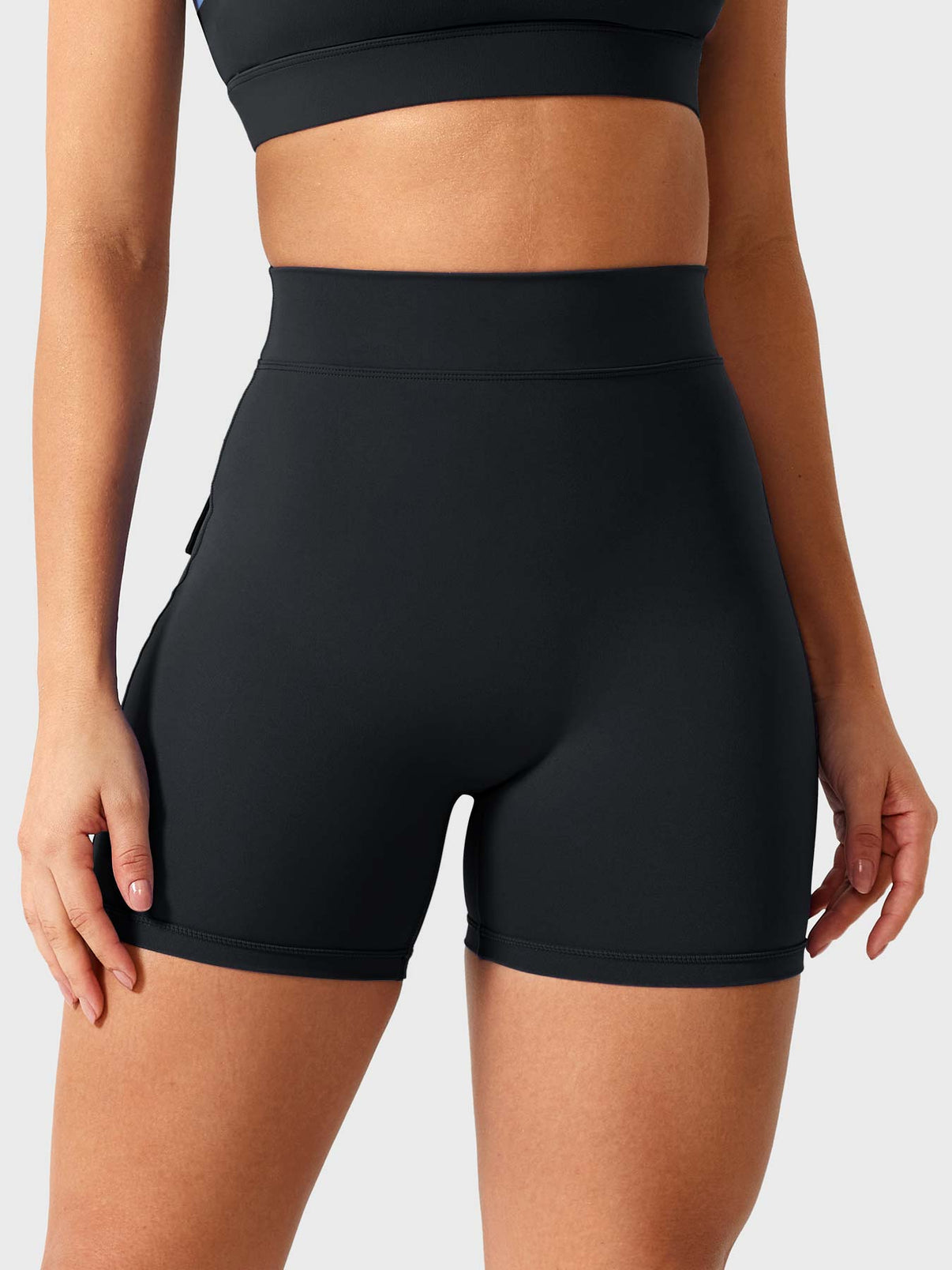 Gymfit V - Shorts med sjarme bak - Gymfit