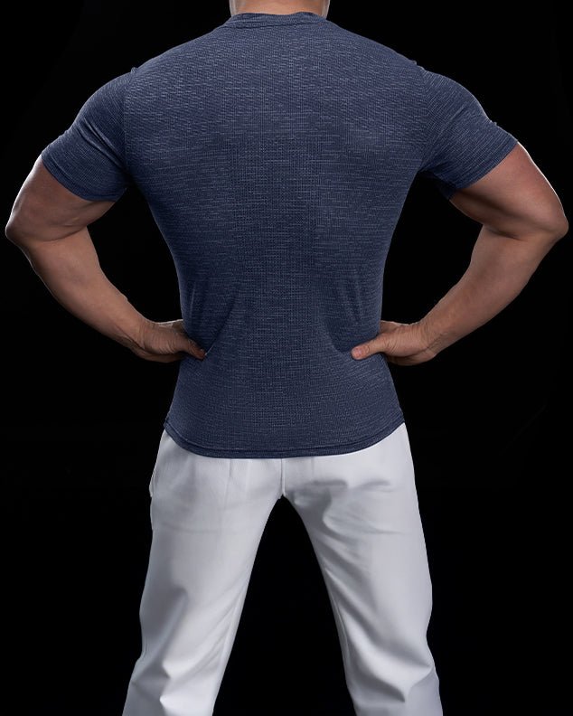 alt
Kortermet T-skjorte med Quick Dry - Gymfit